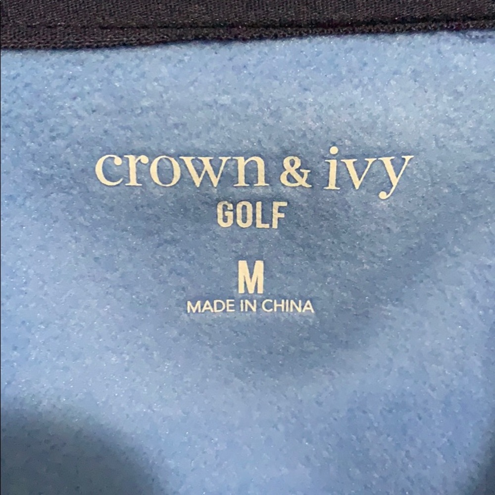 Crown & Ivy Fleece - Picture 2 of 6